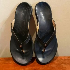 OliKai Leather Sandals